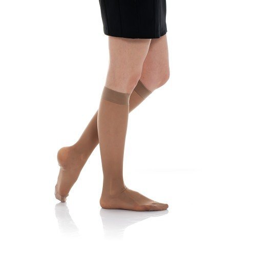 Гольфы женские антиварикозные II класс компрессии (23-32 мм рт.ст.) (телесный) Гольфы женские антиварикозные II класс компрессии (23-32 мм рт.ст.) (телесный)