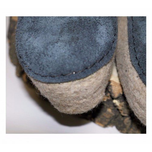 Войлочные домашние тапочки (Волчек) Войлочные домашние тапочки (Волчек)