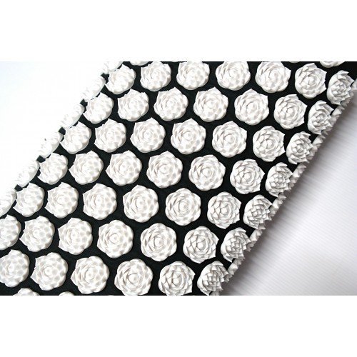 Коврик Кузнецова Лотос, черный 42х67 см